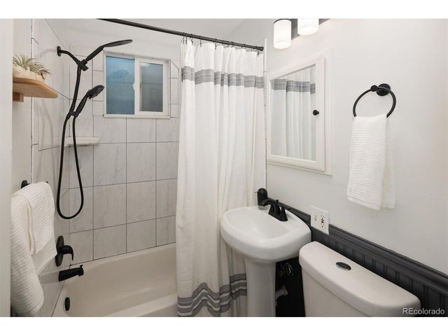 940 S Logan St, Denver, CO 80209