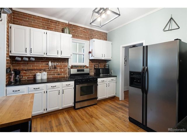 940 S Logan St, Denver, CO 80209