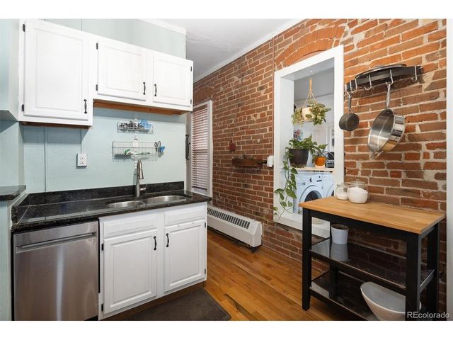 940 S Logan St, Denver, CO 80209
