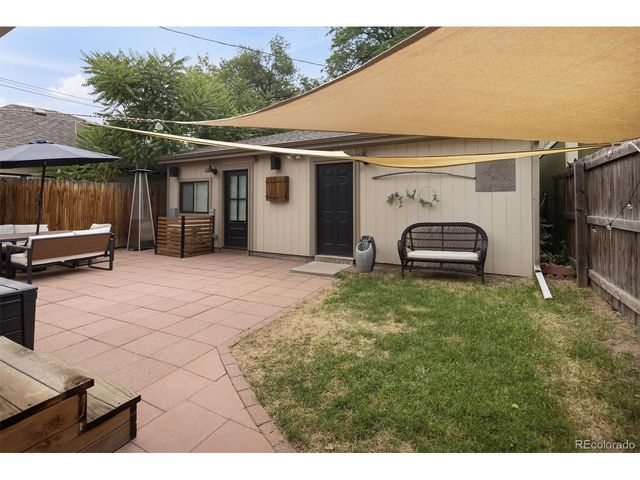 940 S Logan St, Denver, CO 80209
