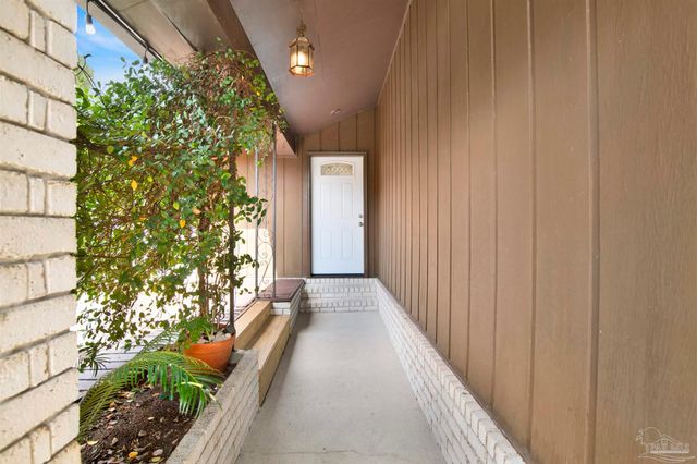 1018 Stillbrook Rd, Pensacola, FL 32514