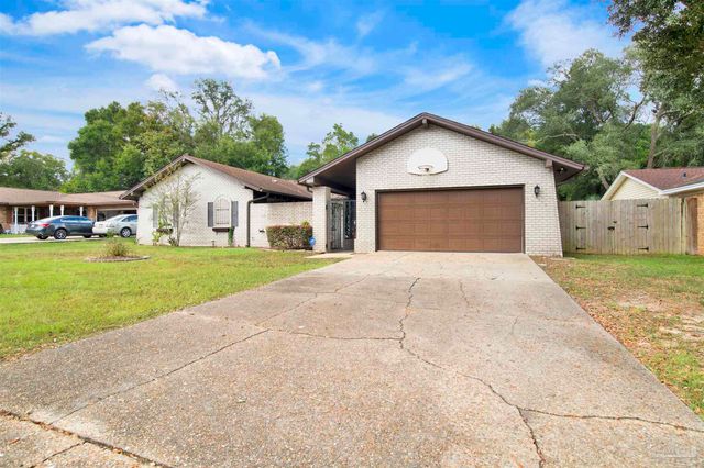 1018 Stillbrook Rd, Pensacola, FL 32514