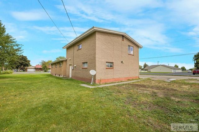 160 W Oak Street, Shelley, ID 83274