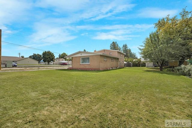 160 W Oak Street, Shelley, ID 83274