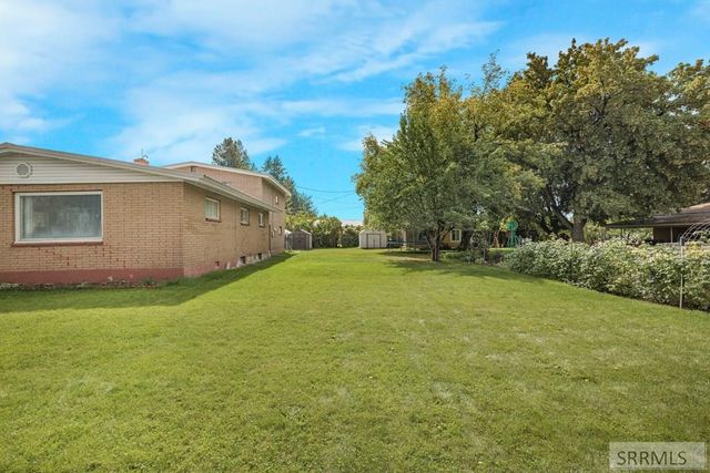 160 W Oak Street, Shelley, ID 83274
