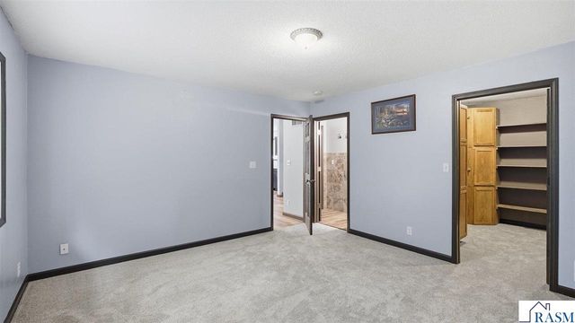 277 Red Ridge Road, Good Thunder, MN 56037