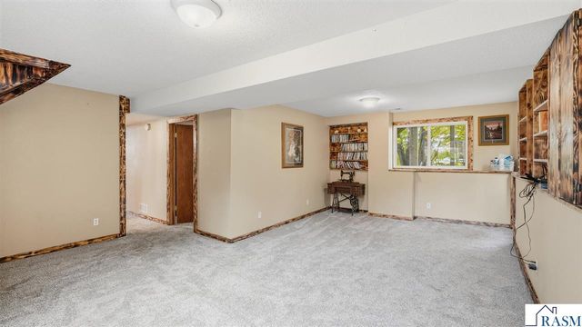 277 Red Ridge Road, Good Thunder, MN 56037