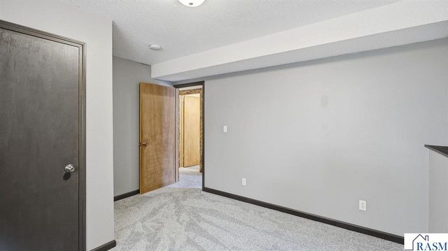 277 Red Ridge Road, Good Thunder, MN 56037