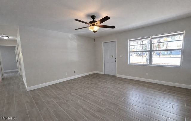 12274 1st ST, Fort Myers, FL 33905