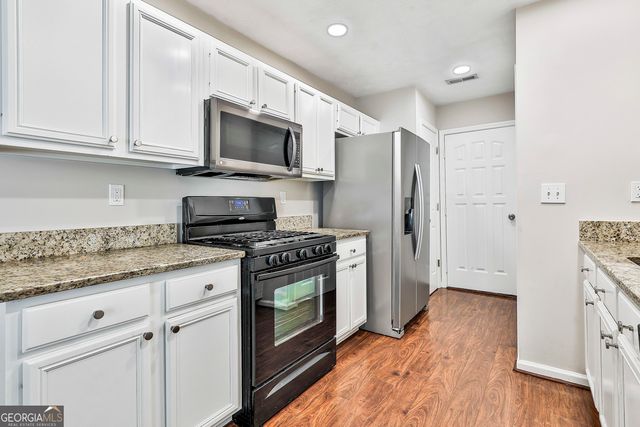 433 Rock Creek Drive, Peachtree City, GA 30269