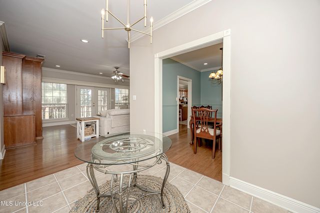 3301 Pineridge Drive, Ocean Springs, MS 39564