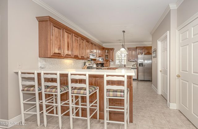 3301 Pineridge Drive, Ocean Springs, MS 39564