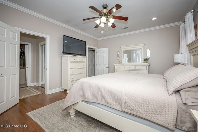 3301 Pineridge Drive, Ocean Springs, MS 39564