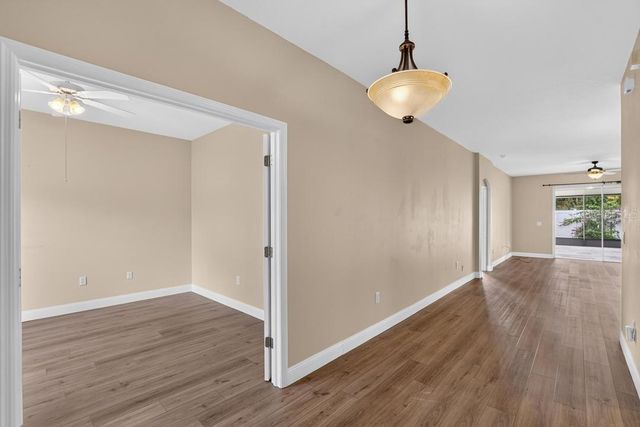 5605 HAWKLAKE ROAD, Lithia, FL 33547