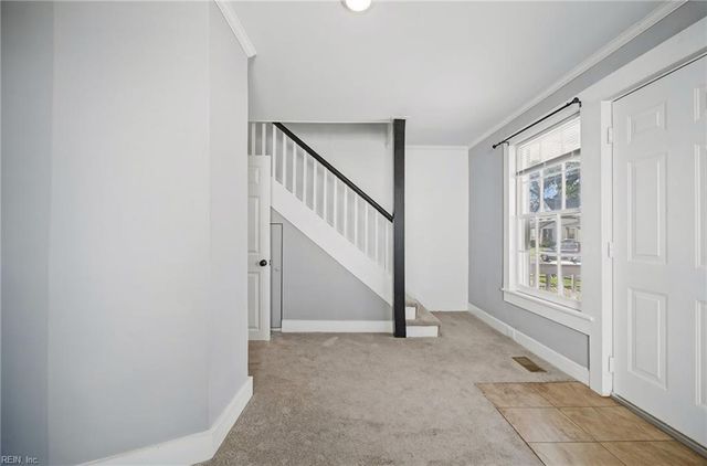 54 Hobson ST, Portsmouth, VA 23704