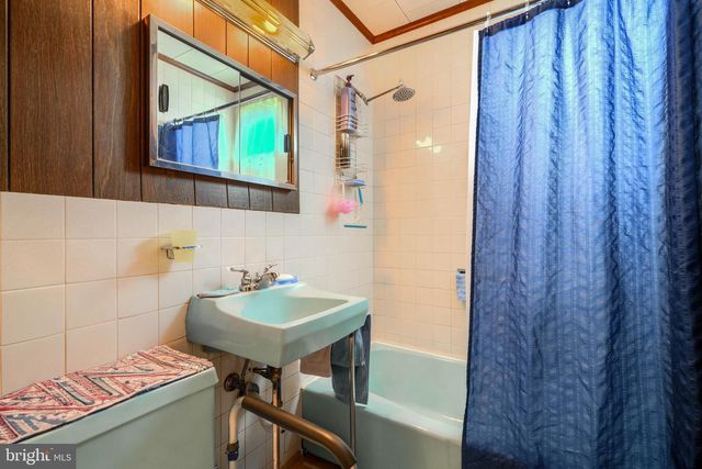 3413 YARDLEY DR, Baltimore, MD 21222