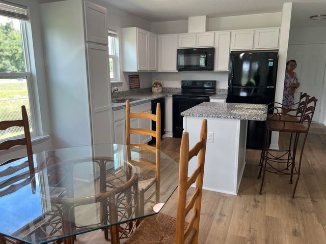 890 Helen St, St Augustine, FL 32084