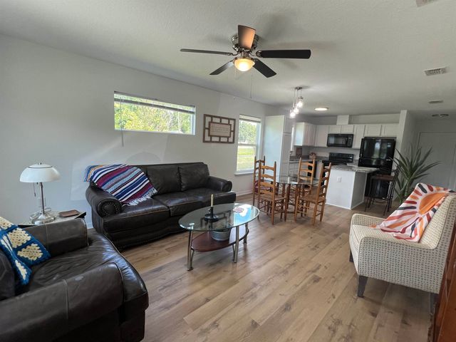 890 Helen St, St Augustine, FL 32084