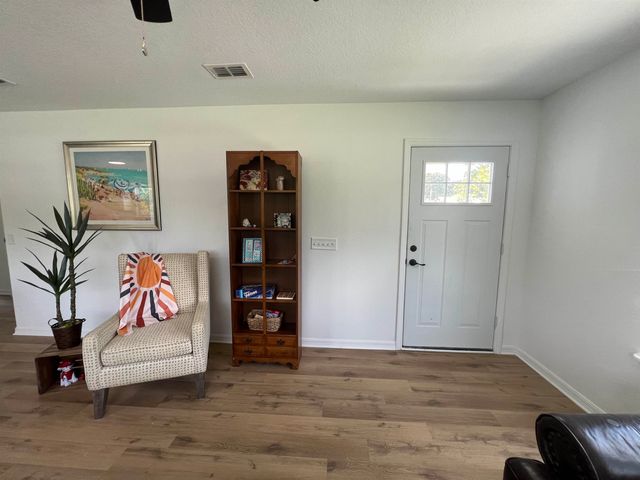 890 Helen St, St Augustine, FL 32084