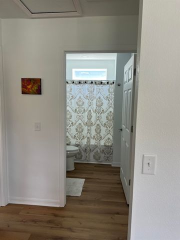 890 Helen St, St Augustine, FL 32084