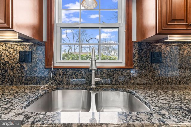 9649 NORFOLK ST, Manassas, VA 20109