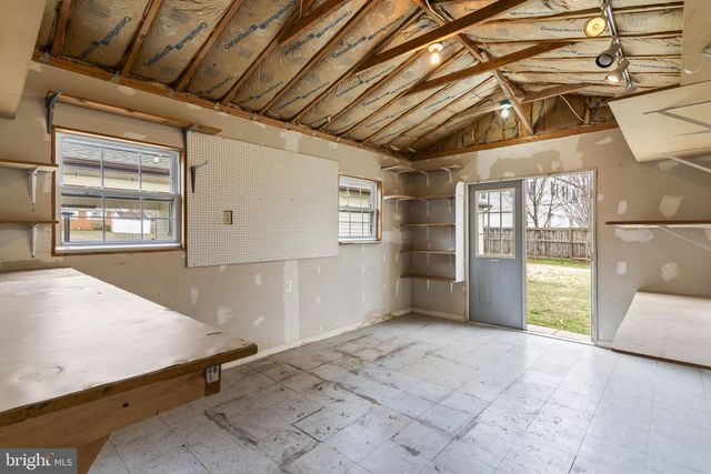 9649 NORFOLK ST, Manassas, VA 20109