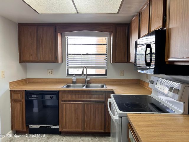 205 Palmetto Avenue 704, Merritt Island, FL 32953