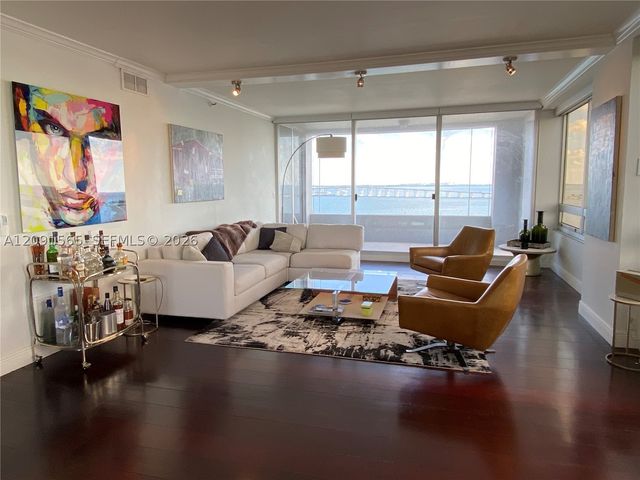 1541 Brickell Ave A1401, Miami, FL 33129