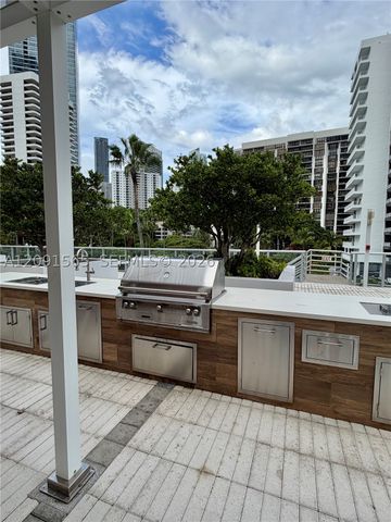 1541 Brickell Ave A1401, Miami, FL 33129