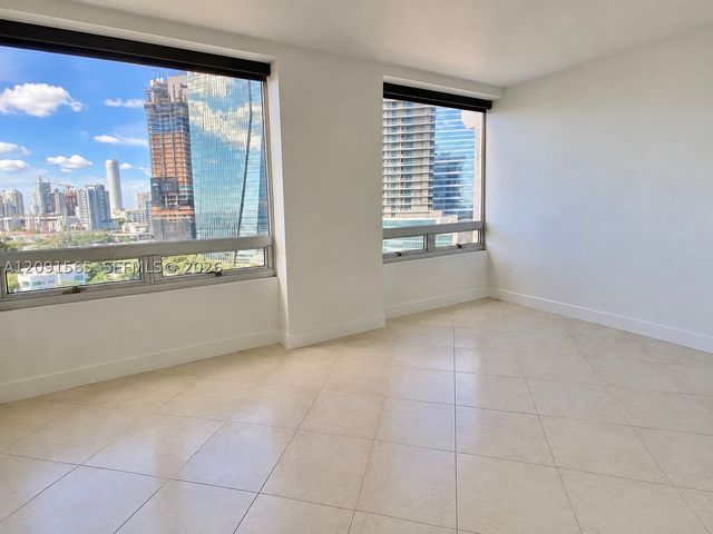 1541 Brickell Ave A1401, Miami, FL 33129