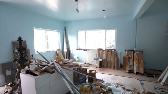 9928 Sunland Boulevard, Sunland, CA 91040