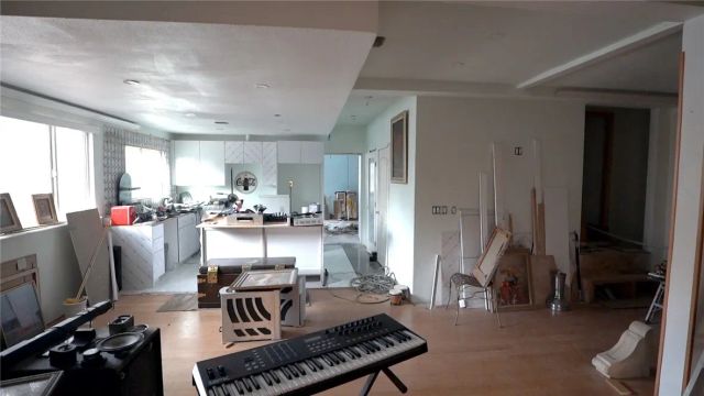 9928 Sunland Boulevard, Sunland, CA 91040