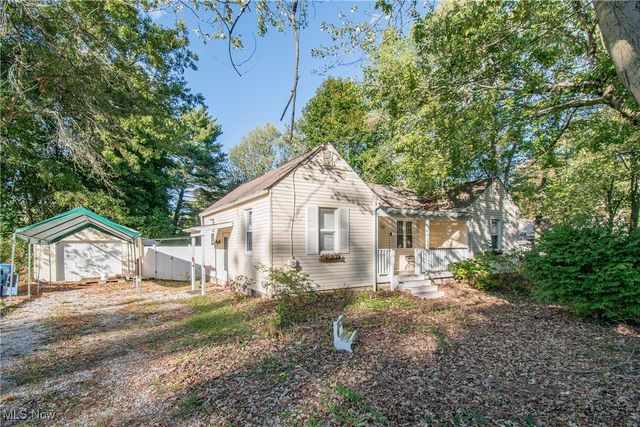 3539 Carper Avenue, Akron, OH 44312