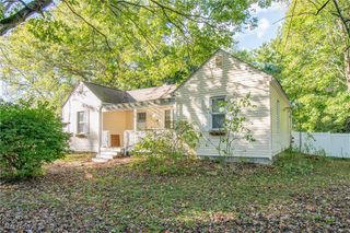 3539 Carper Avenue, Akron, OH 44312