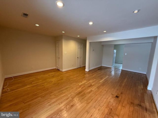 405 OLDE GREENWICH CIR, Fredericksburg, VA 22408