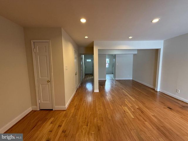 405 OLDE GREENWICH CIR, Fredericksburg, VA 22408