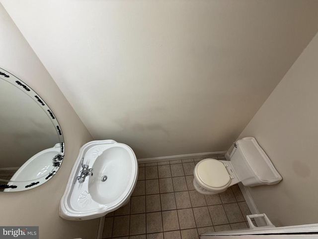 405 OLDE GREENWICH CIR, Fredericksburg, VA 22408