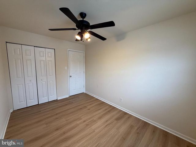 405 OLDE GREENWICH CIR, Fredericksburg, VA 22408