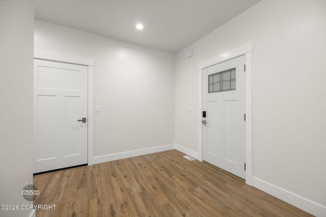 7662 S Fiskari Drive, Wasilla, AK 99623
