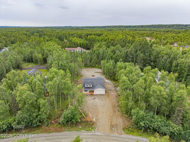 7662 S Fiskari Drive, Wasilla, AK 99623