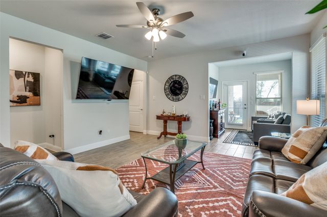 109 Foreman Drive, Midlothian, TX 76065