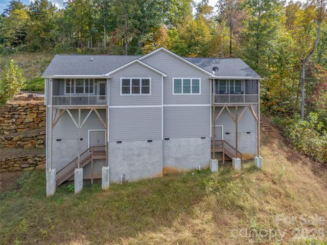146 Red Hawk Knoll, Lake Lure, NC 28746
