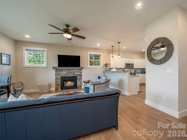 146 Red Hawk Knoll, Lake Lure, NC 28746