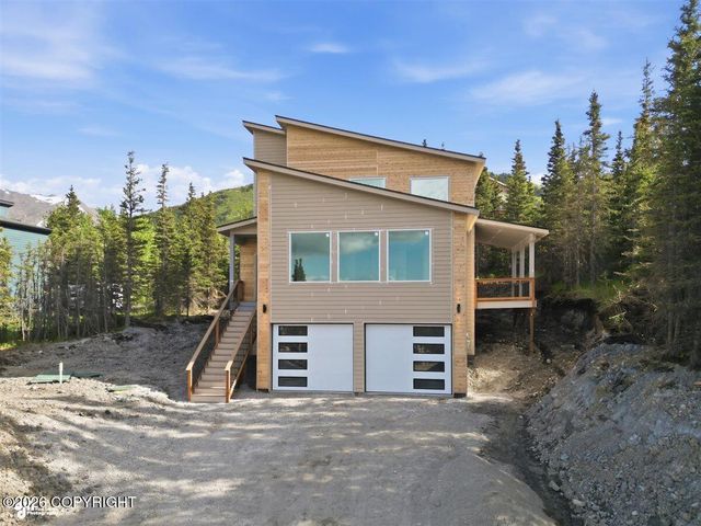 7920 Viola Circle, Anchorage, AK 99516
