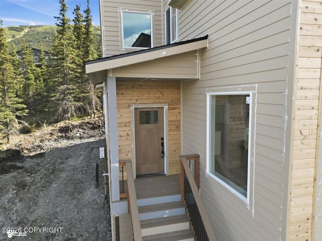 7920 Viola Circle, Anchorage, AK 99516