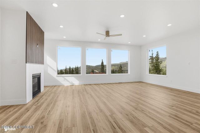 7920 Viola Circle, Anchorage, AK 99516