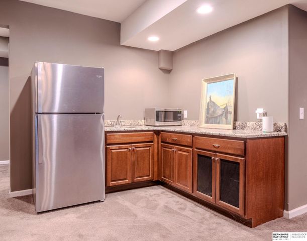20919 Poppleton Circle, Elkhorn, NE 68022
