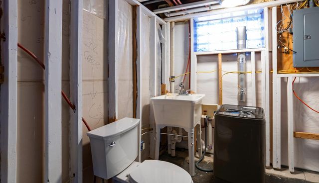 3502 Grand Avenue S, Minneapolis, MN 55408