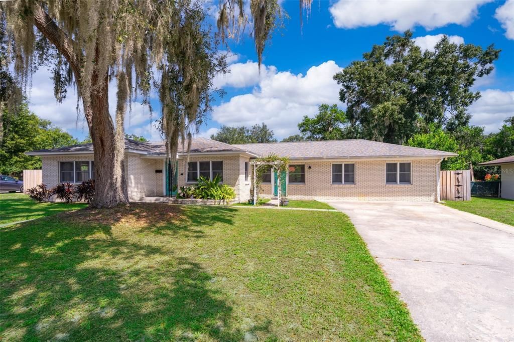 2187 PALMETTO ROAD, Mount Dora, FL 32757