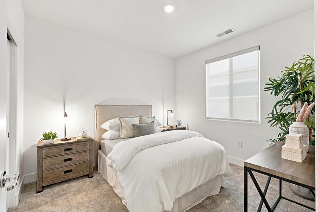 12676 Toucan Cir, Rancho Cordova, CA 95742